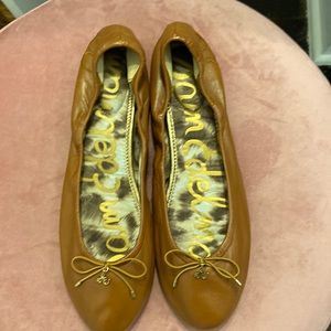 Saddle Brown Leather Ballet Flats